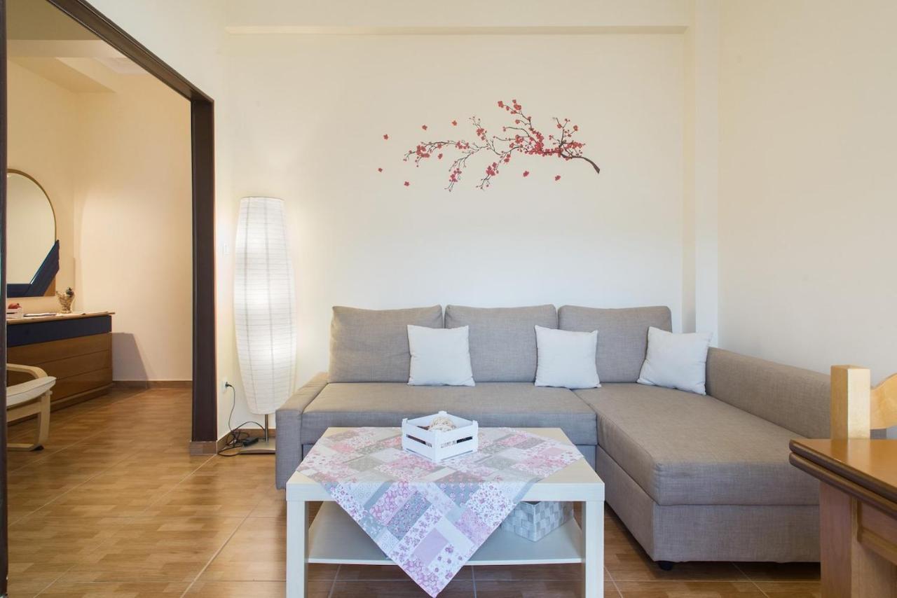 Pangsapuri 60 m² dengan 2 bilik tidur dan 1 bilik mandi peribadi di Acropolis - Koukaki Athens Luaran gambar